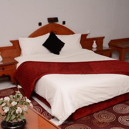 Hotel Bouregreg Rabat Bagian luar foto